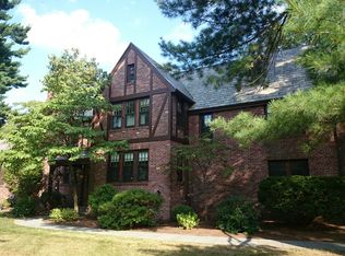 104 Lagrange St, Brookline, MA 02467