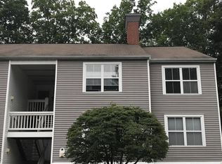3382 Pine Meadow Dr #302, Kentwood Township, MI 49512