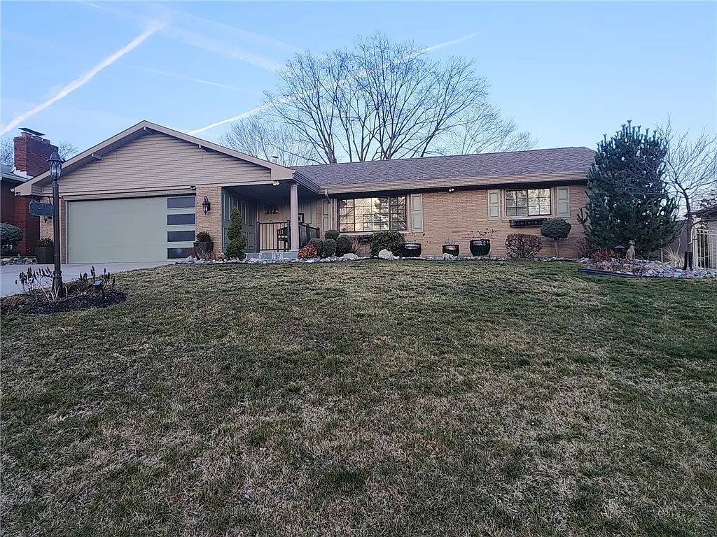 277 Dutch Ln photo 1