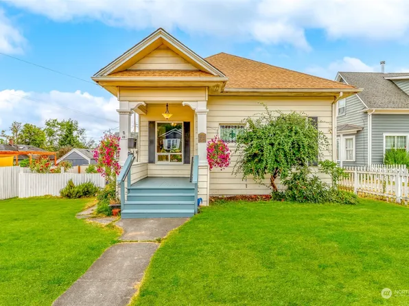 419 Jason Avenue N, Kent, WA 98030