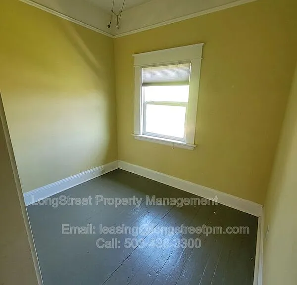 3816 N Borthwick Ave — Photo 4