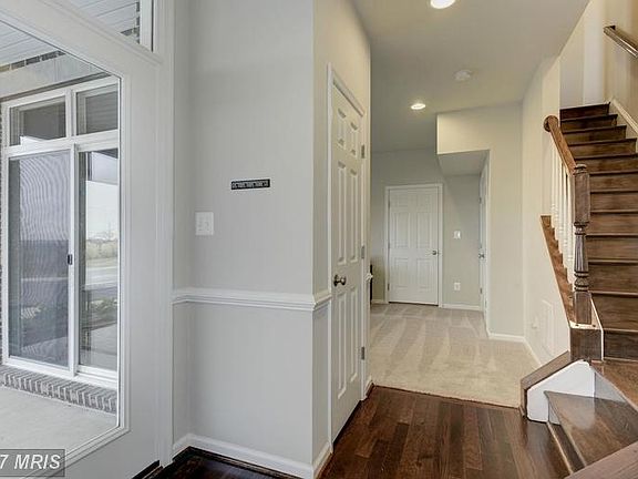 5th image of 21047 Ashburn Heights Dr
