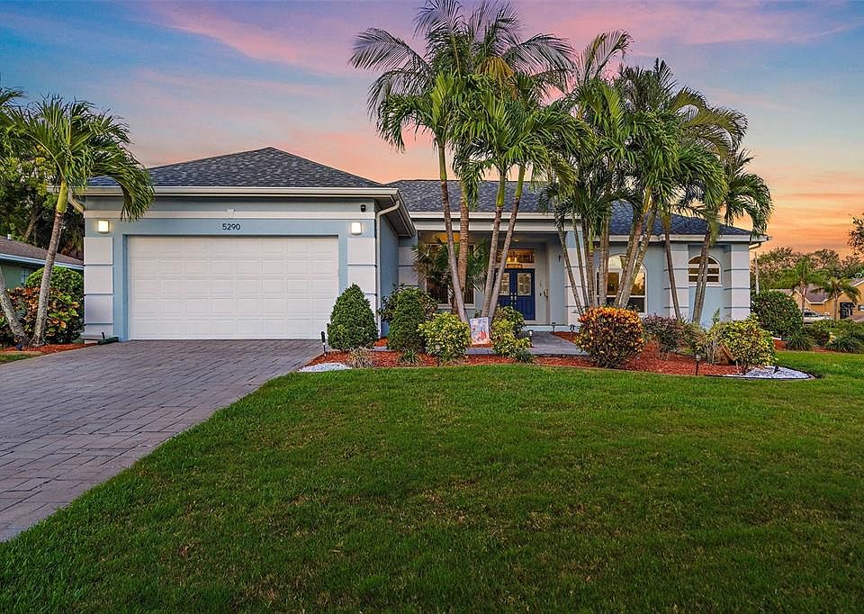 Zillow St Petersburg