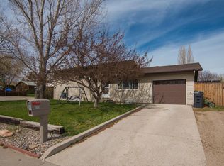 685 Riford Rd, Craig, CO 81625
