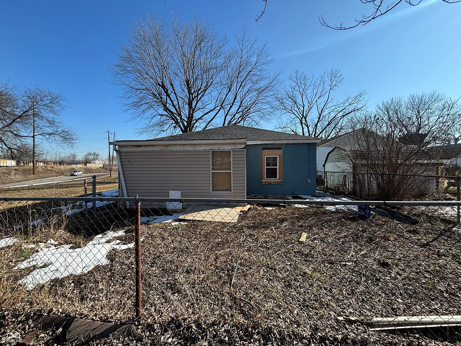 707 S Warman Ave photo 1
