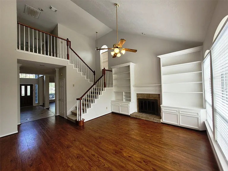 17403 Canyon Knoll Dr — Photo 13