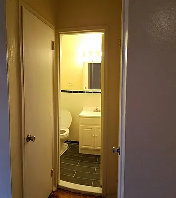 Rented by Smart NY Realty LLC | media 3