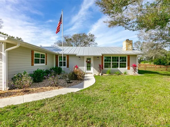 25710 Orange Ave, Fort Pierce, FL 34945