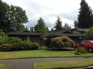 9860 43rd Pl NE, Seattle, WA 98115