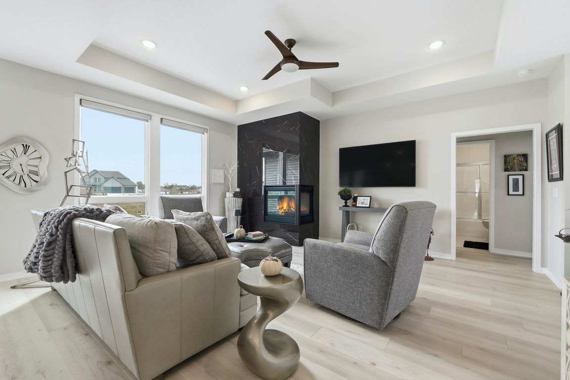 next background image