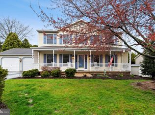 8776 Presidents Dr, Hummelstown, PA 17036