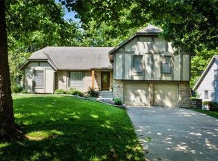 11184 Eby St, Overland Park, KS 66210