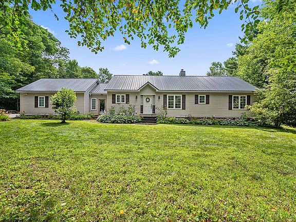 3rd image of 78 Ingerson Road