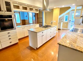 3 Brooks Ave #2H, Newport, RI 02840