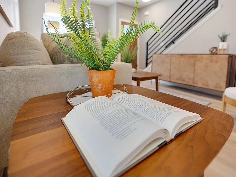 Available 07/01! New Build 4 bed 3 Bath in Hopkins! — Photo 7