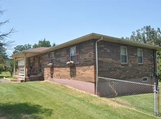 2631 Northern Rd, Radcliff, KY 40160