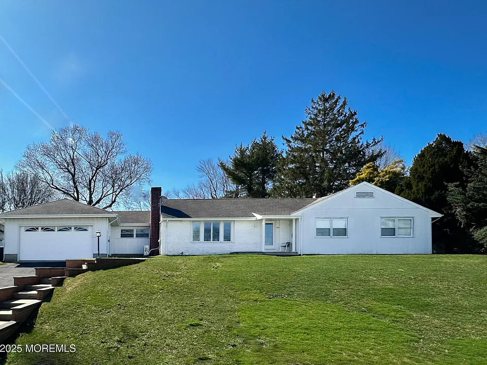 330 Highland Ave