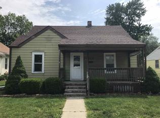 526 S 7th St, Mitchell, IN 47446