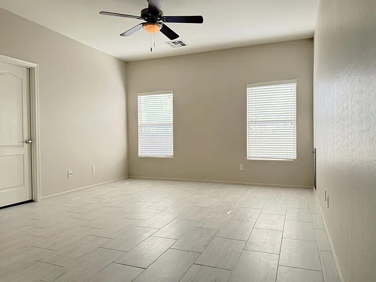 1128 S Olympic Dr — Photo 11