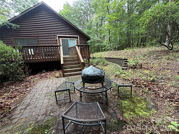 4th image of 194 Long Ridge Dr