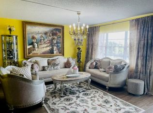 327 Dover B #B, West Palm Beach, FL 33417