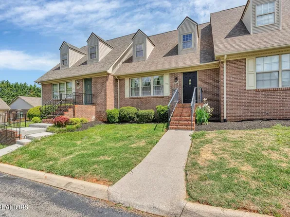 2028 Cochran Pl, Maryville, TN 37803