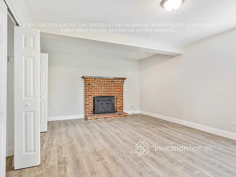 4039 Gay Nell Ct — Photo 6