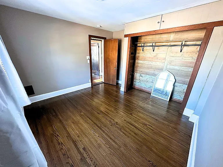 760 Chamberlain Pl — Photo 26