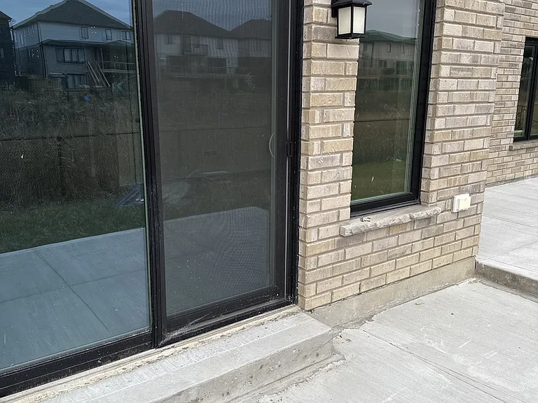 1266 Silverfox Dr #BASEMENT — Photo 2