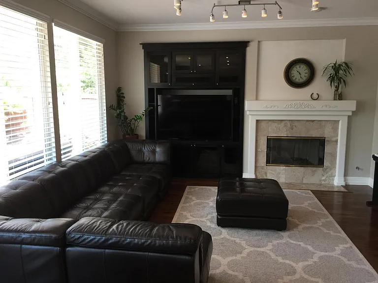 4233 Calle Isabelino — Photo 4