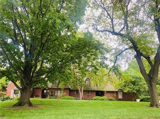 8 Stonecrest, Saint Joseph, MO 64506