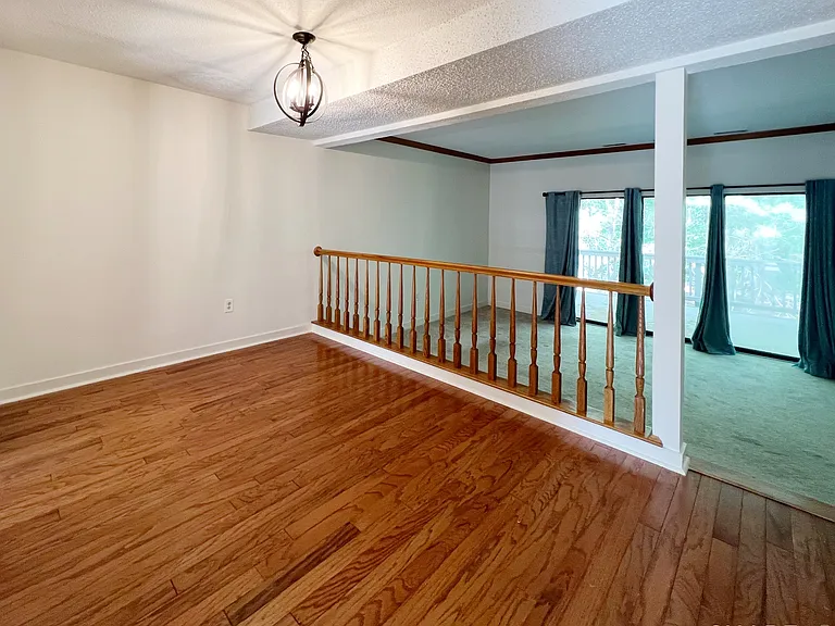 95 Farmington Chase Cres #95 — Photo 5