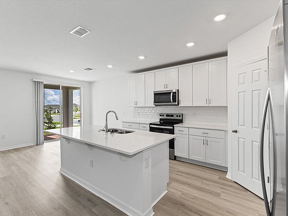 The Hibiscus floorplan at 1345 Hanoverian Drive