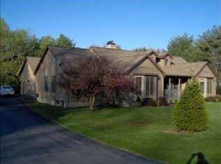 741 Carlton Rd, Clifton Park, NY 12065