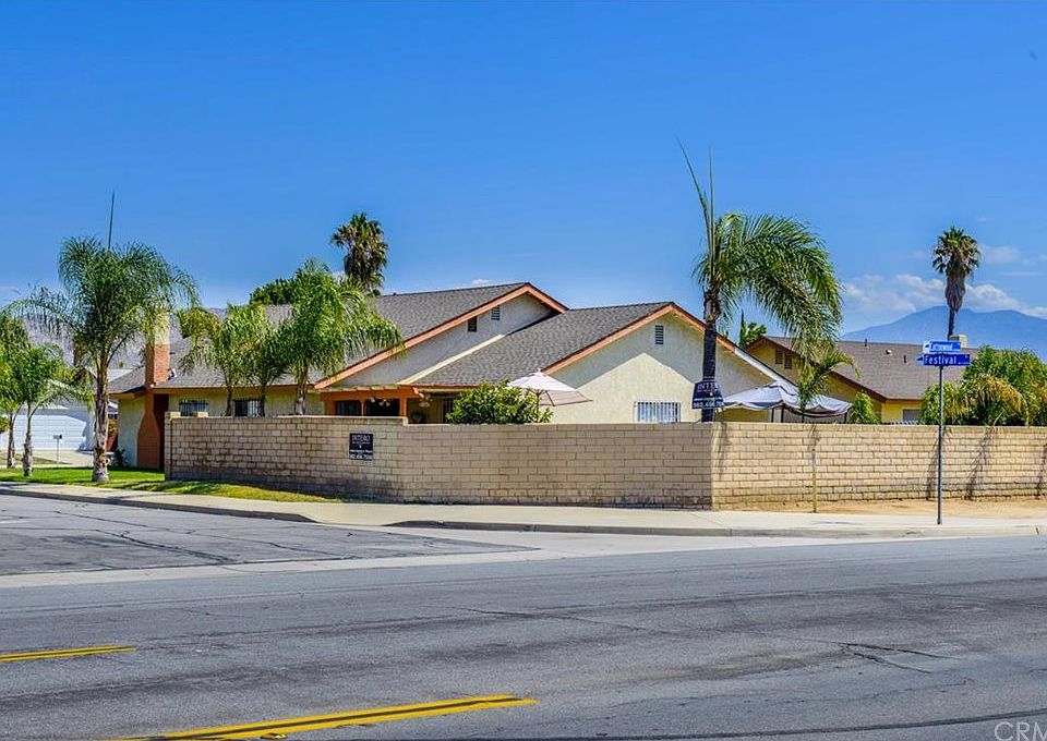 2nd image of 23731 Suncrest Ave