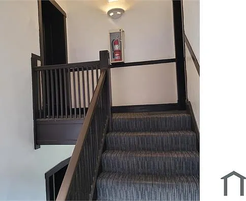 3607 S King Dr #1 — Photo 2