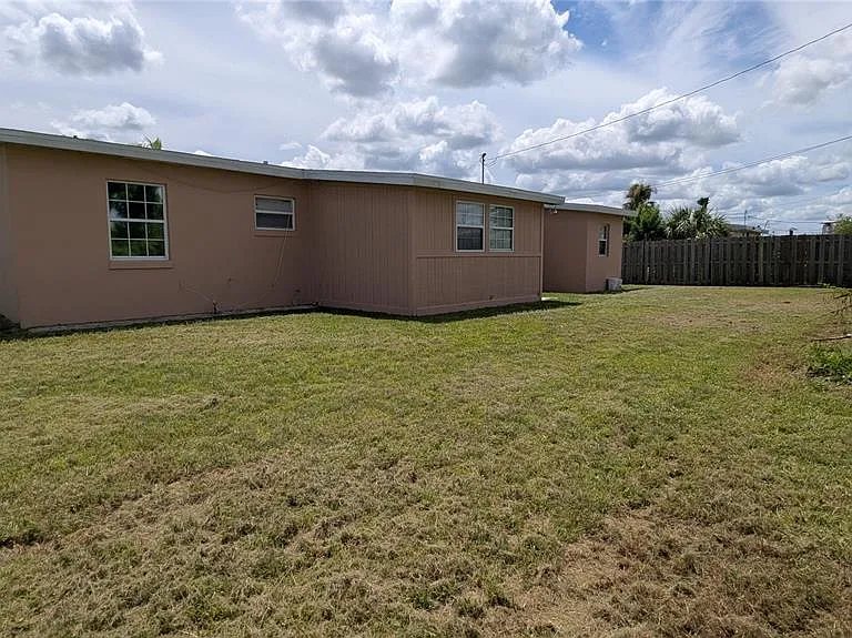 21298 Percy Ave — Photo 6