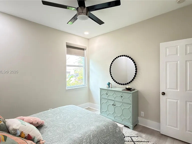 3829 Heron Ridge Ln — Photo 18