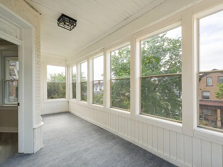 313 Kambach Street — Photo 14