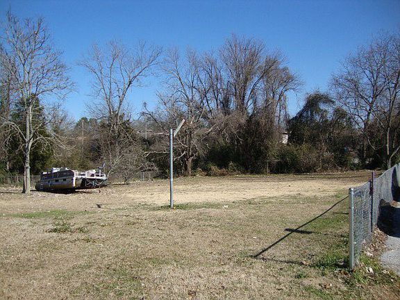 Back lot