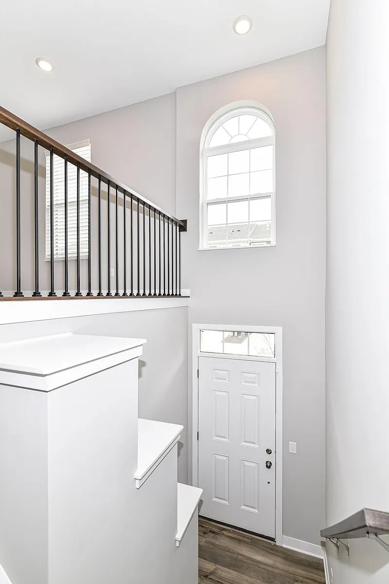 Building Photo - 6886 Sunstone Pl