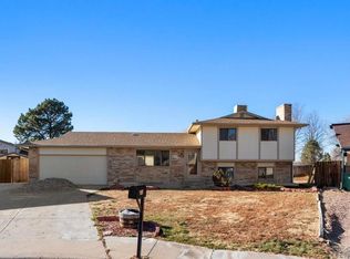 11 Bellflower Ct, Pueblo, CO 81001