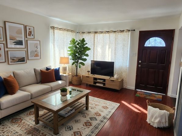 16110-16114 1/2 Eucalyptus Ave