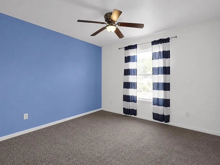 204 Gleneagles Dr — Photo 22