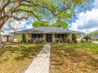1135 Shakespeare Dr, Beaumont, TX 77706