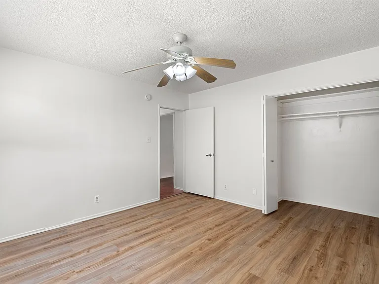1041 S Corning St #205 — Photo 12