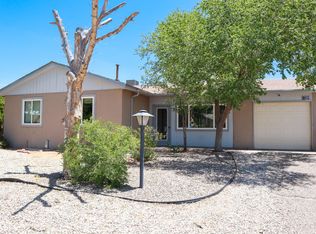 952 Sunflower Dr SW, Rio Rancho, NM 87124