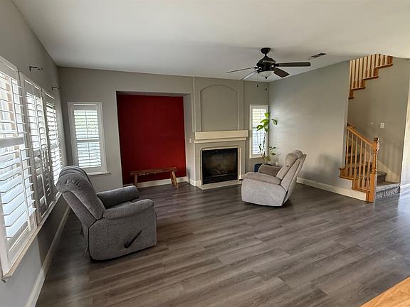 3rd image of 1416 San Rafael St