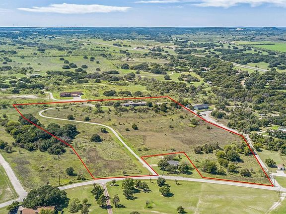 Aerial view of property''s location with property boundaries highlighted