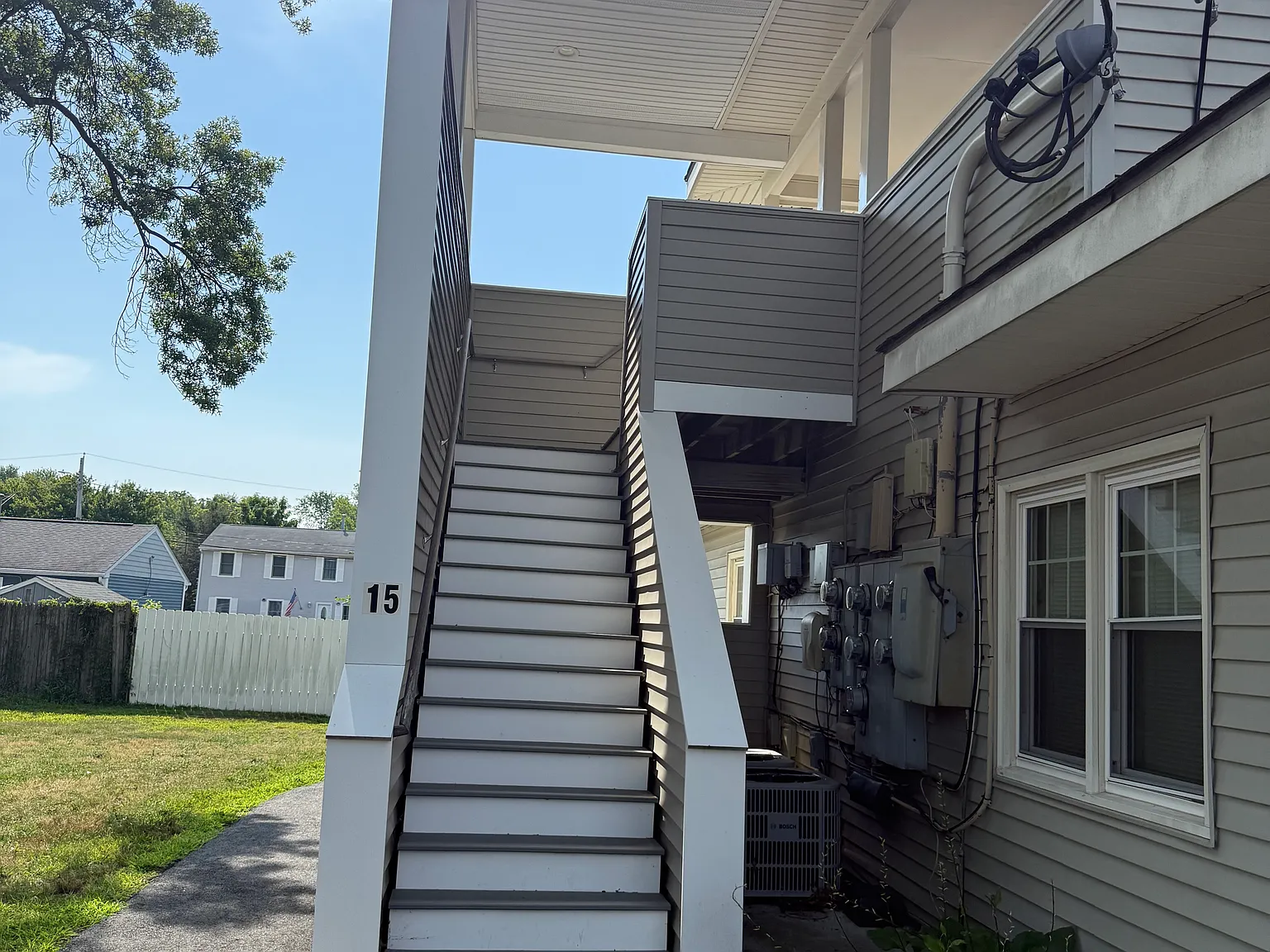 2 bed, 1000 sqft, $2,100 — Photo 4